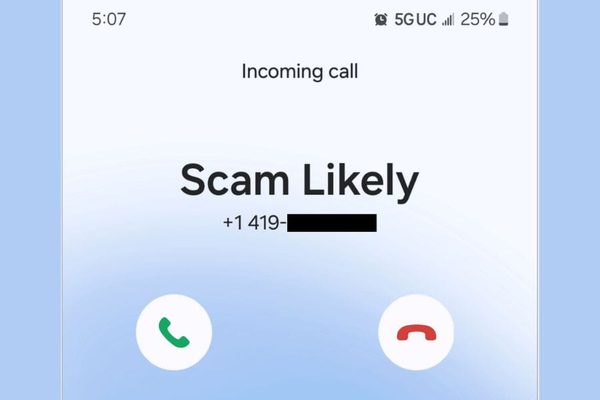 Truecaller Offers Perfectly Useless Feature to Let AI Respond to Calls in Your Voice