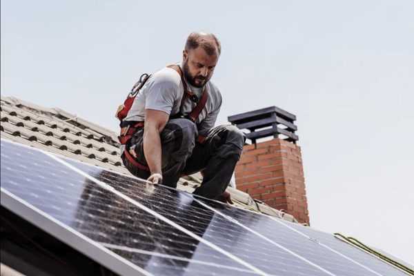 Electricity Will Be Free in the Future. In Australia, It Already Is.