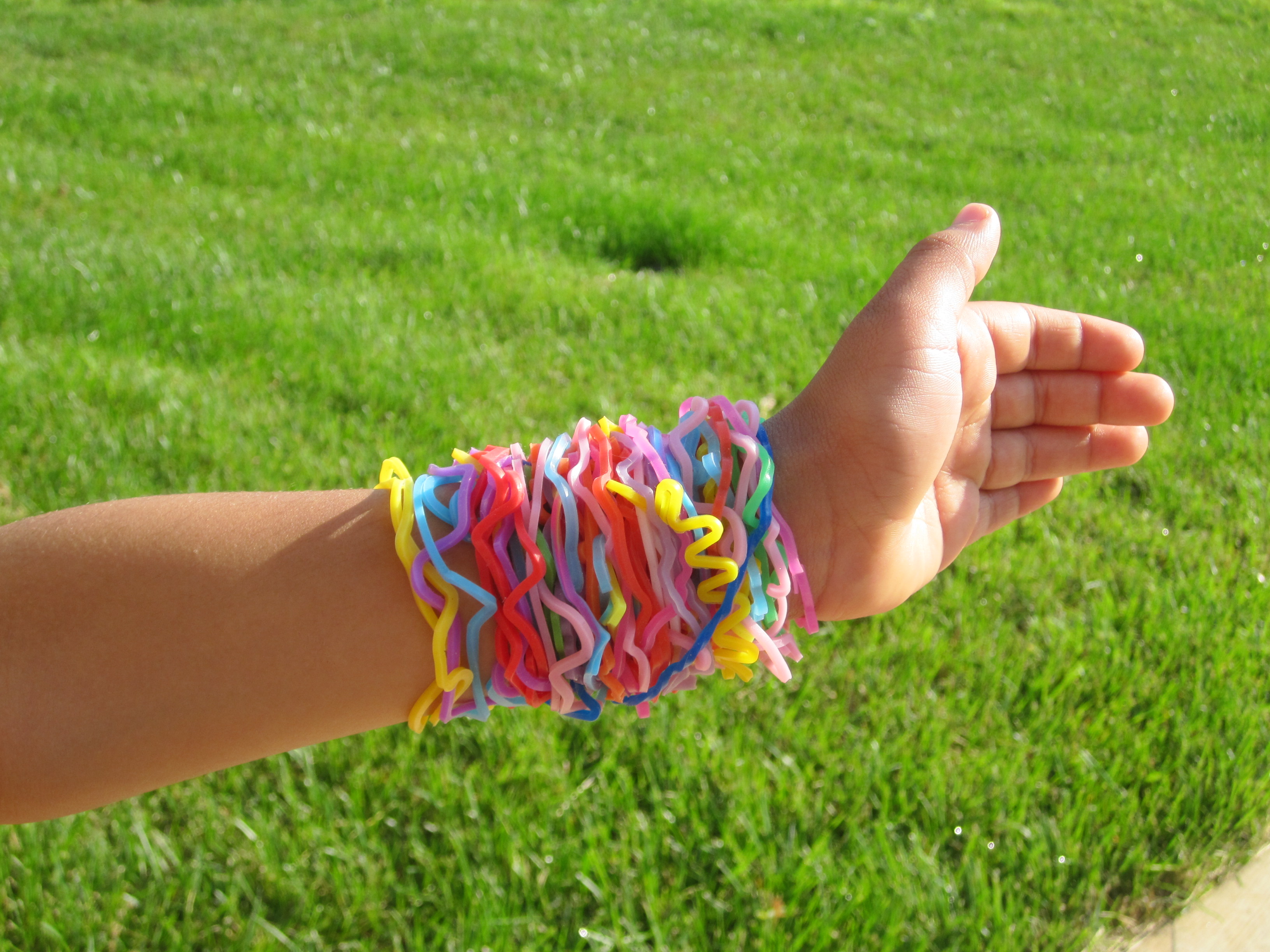 Silly Bandz: Could The Perfect Toy Save America? - Rohit Bhargava